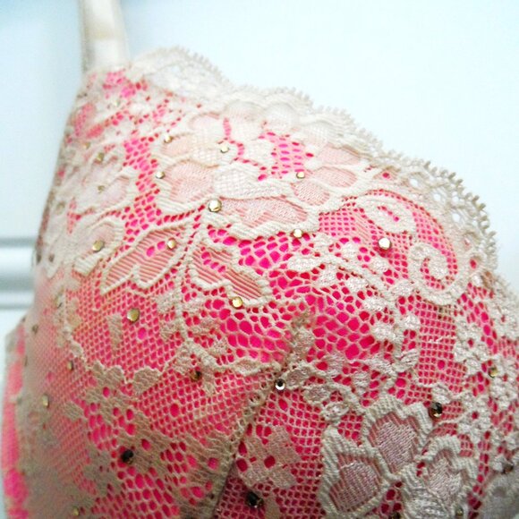 Victoria's secret- Dream Angel push up size 34D - Picture 2 of 6